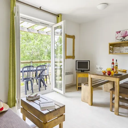 In France With Views Apartamento